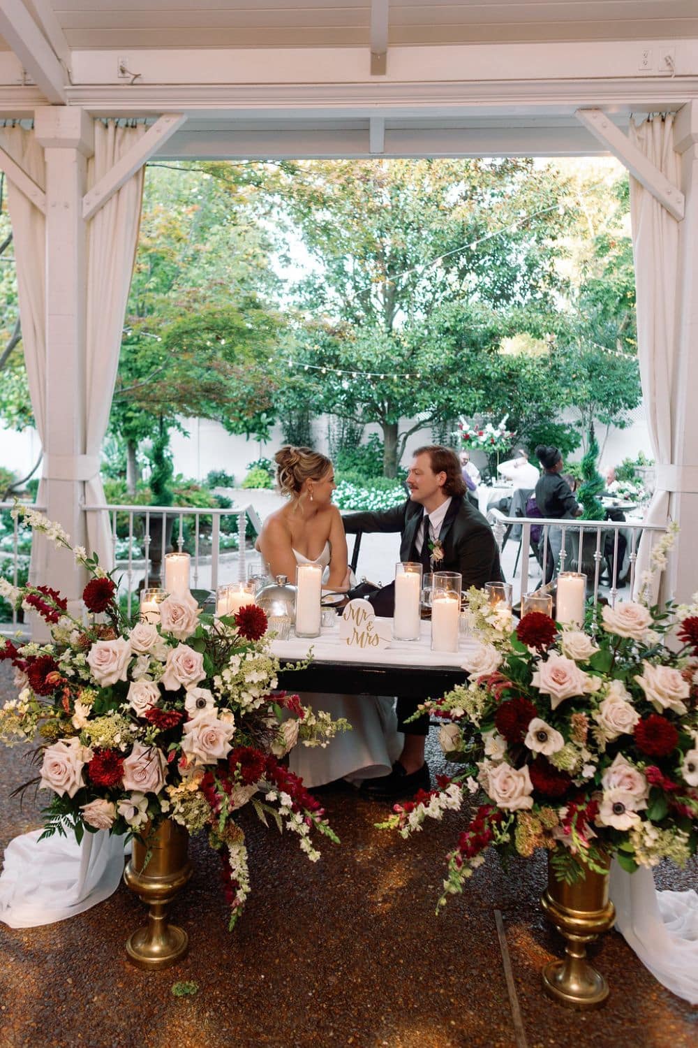 sweet heart table| CJ's Off the Square, Franklin, TN