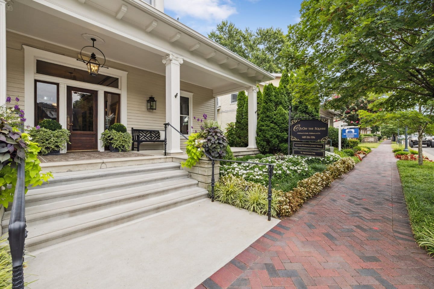 Nashville Garden Wedding + Event Venue | CJ's Off the Square