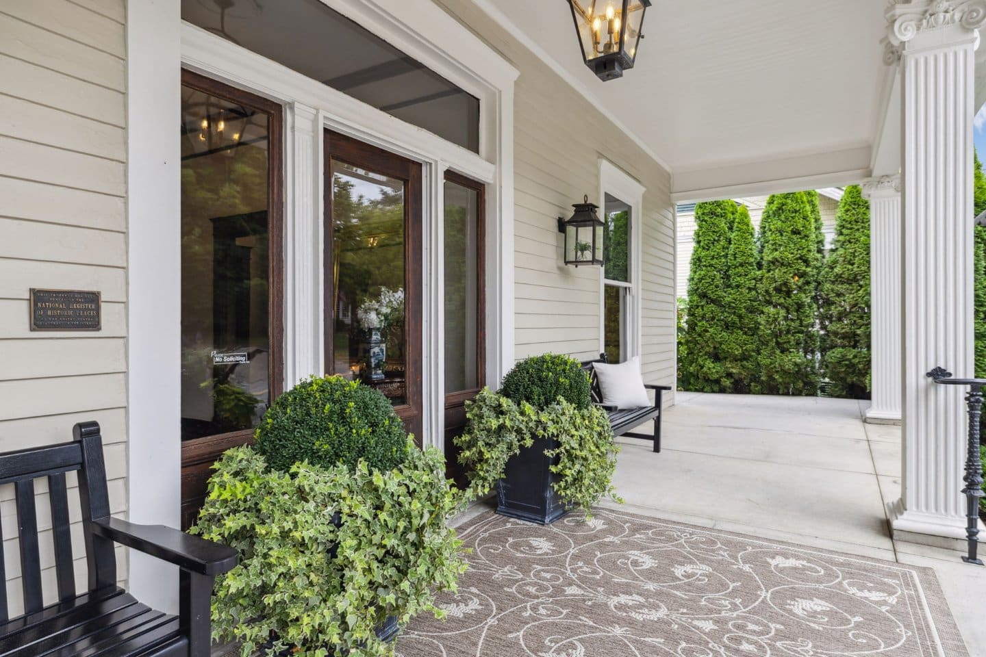 Nashville Garden Wedding + Event Venue | CJ's Off the Square