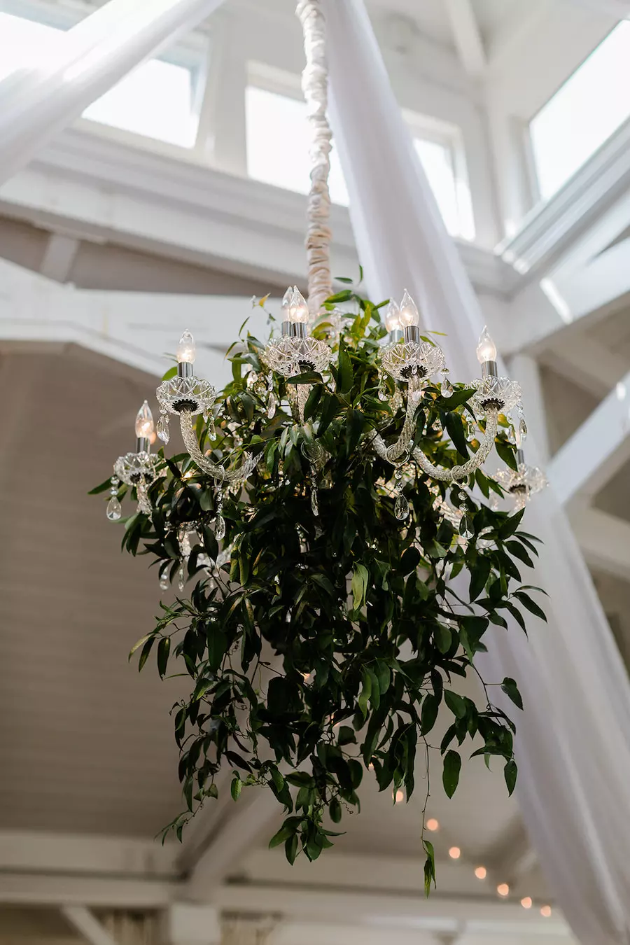 Neutral Wedding Colors For your outdoor wedding reception