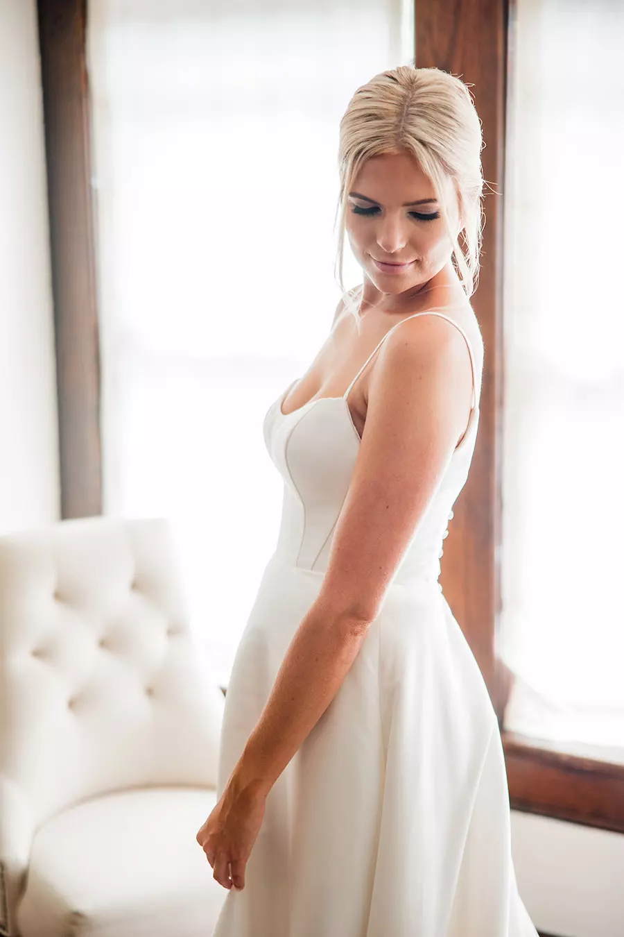 Neutral Wedding Colors for Your Outdoor Wedding Reception