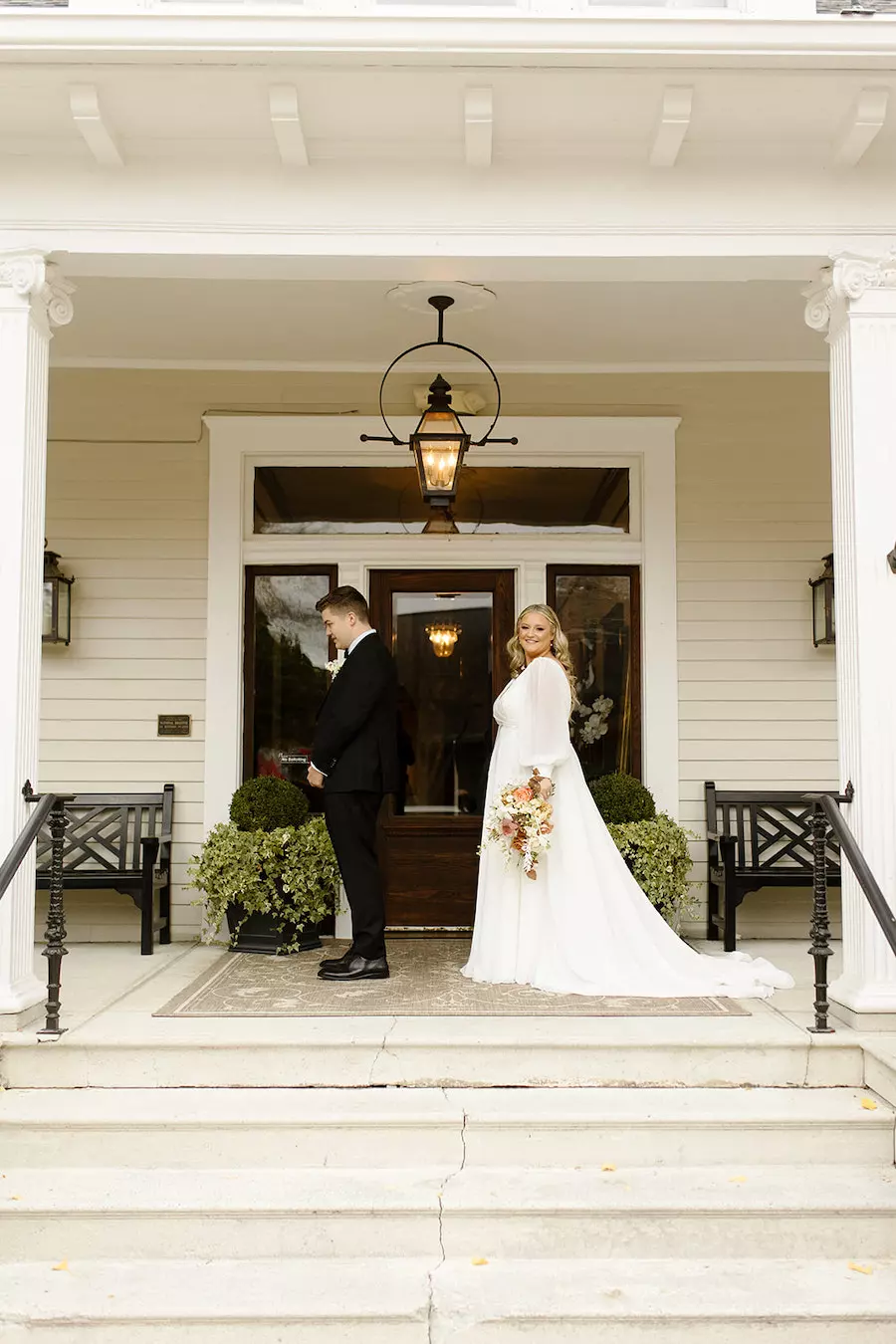 Wedding Venue Ideas with Fall Colors and Earthy Tones