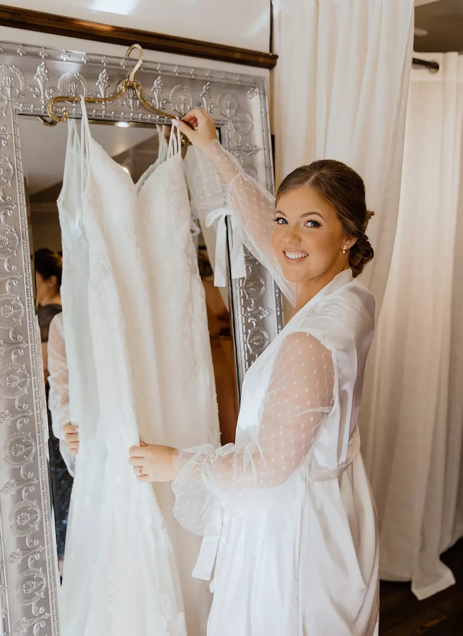 Neutral Wedding Colors for Your Outdoor Wedding Reception