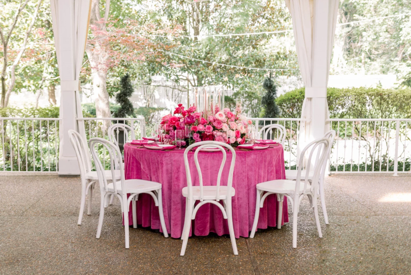 Unique Ways To Incorporate A Bold Color Palette In Your Wedding